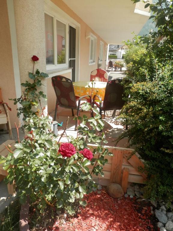 Haus Aida Apartment Langenfeld Phòng bức ảnh